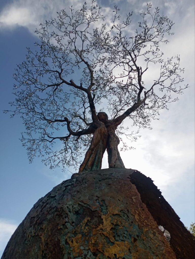 Άρτεμις Θωμοπούλου